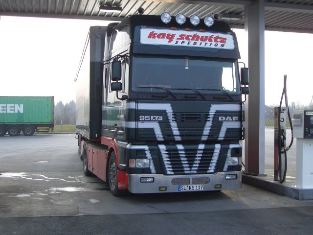 DAF-95-XF-Schultz-Stober-170304-1.jpg - DAF 95 XFIngo Stober