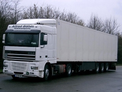 DAF-95-XF-Boehm-Szy-250204-1