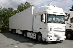 DAF-XF-105460-weiss-Bornscheuer-140910-02
