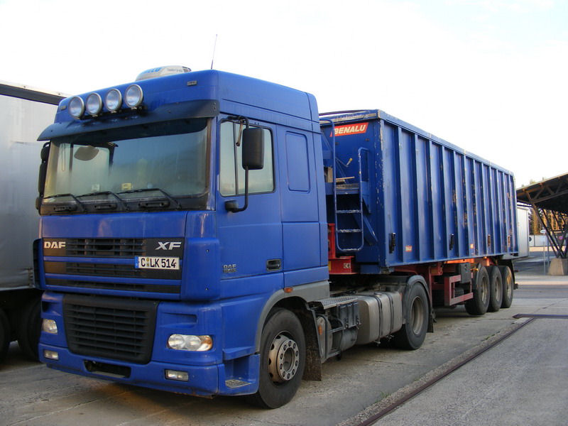 DAF-XF-95430-blau-Posern-120209-01.jpg - DAF XF 95.430René Posern