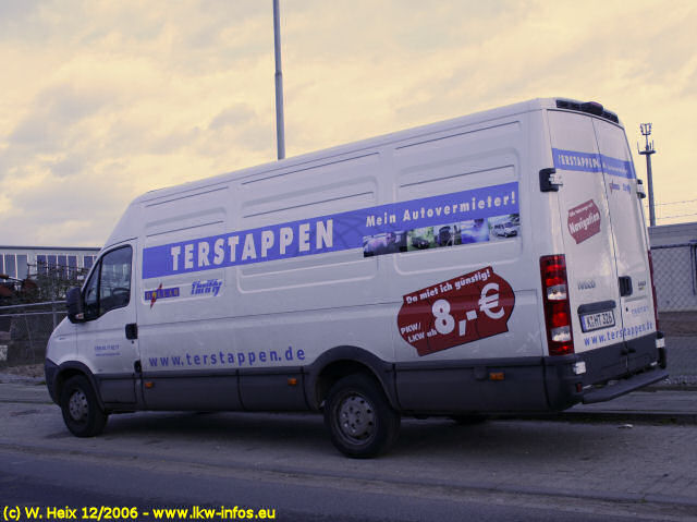 Iveco-Daily-III-35-S-12-Terstappen-031206-02.jpg - Iveco Daily 35 S 12