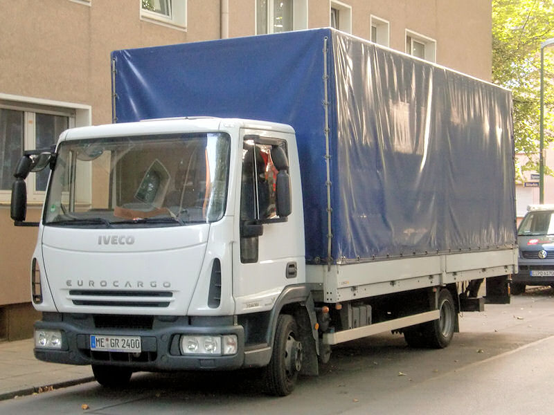Iveco-EuroCargo-II-75-E-18-weiss-DS-201209-01.jpg - Iveco EuroCargo 75 E 18Trucker Jack