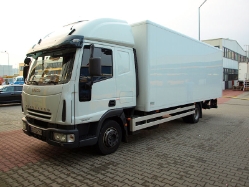 Iveco-EuroCargo-II-80-E-21-weiss-Thiele-031209-01