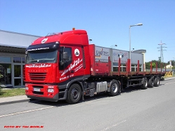 Iveco-Stralis-AS-440S43-Schulze-Borlik-120806-01