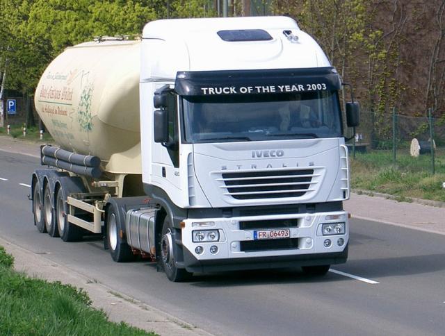 Iveco-Stralis-AS-440S48-Szy-090504-1.jpg - Iveco Stralis AS 440 S 48Trucker Jack