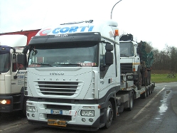 Iveco-Stralis-AS-440-S-50-Corti-7-Rouwet-310108-01