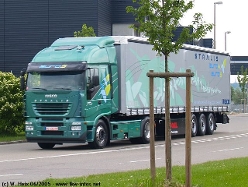 Iveco-Stralis-AS-440S48-Euro-5-gruen-1206050-01
