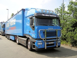 Iveco-Stralis-AS-440S48-Grosse-Vehne-Koster-071106-01