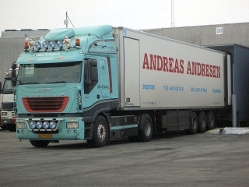 Iveco-Stralis-AS-440S54-Jacobsen-Stober-240406-01-DK