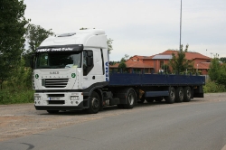 Iveco-Stralis-AS-440-S-45-PEMA-Bornscheuer-150910-01