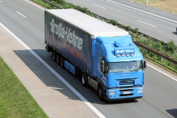 Iveco-Stralis-AS-Grosse-Vehne-Bornscheuer-150910-01