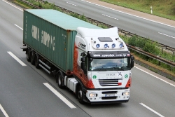 Iveco-Stralis-AS-szwedek-Bornscheuer-150910-01