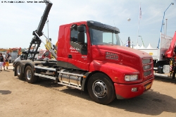 Iveco-Strator-ADN-440-S-33-rot-020810-05