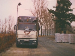 Iveco-T-Lochner-311205-01
