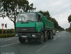Iveco-T-Reihe-Bautruck-4a-gruen