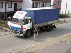 Liaz-110-weiss-Zamostny-301006-02