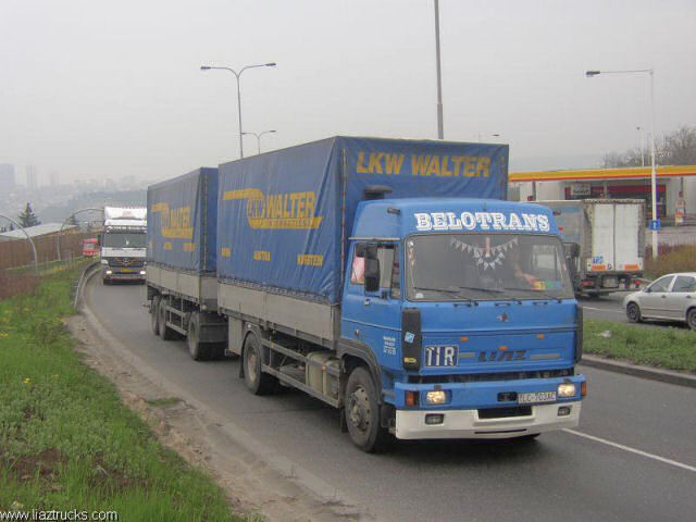 Liaz-300-blau-Zamostny-301006-02.jpg - T. Zamostny