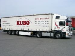 MAN-F2000-Evo-19414-Kubo-Schimana-260804-1