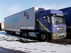 MAN-F2000-Evo-19464-EMS-Holz-200205-01