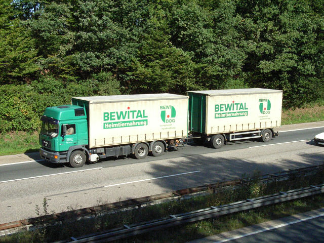 MAN-F2000-Evo-Bewital-Skolaut-220906.jpg - MAN F2000 EvoOliver Skolaut