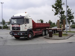 MAN-F2000-Evo27464-Beissner-Gleisenberg-110705-01