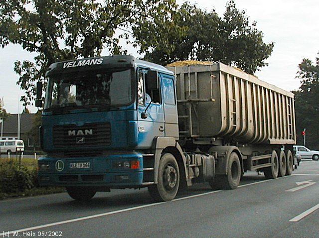MAN-F2000-Evo-KISZ-Velmans.jpg - MAN F2000 Evo