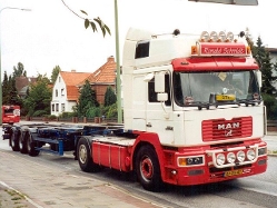 MAN-F2000-Evo-CONTSZ-Schmidt-(NL)-(Szymiczek)