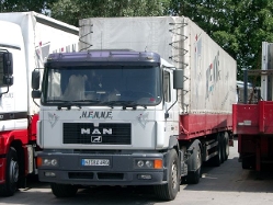 MAN-F2000-Henne-Schimana-060705-01