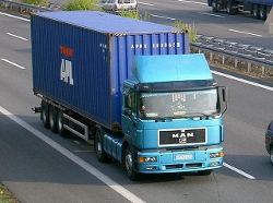 MAN-F2000-blau-Szy-090504-2