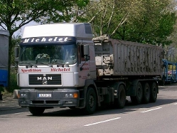 MAN-F2000-Michelet-Szy-060604-1