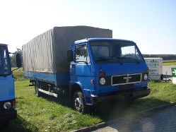MAN-VW-blau-Weddy-141207-01