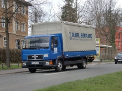 MAN-L2000-Berrang-DS-260610-01