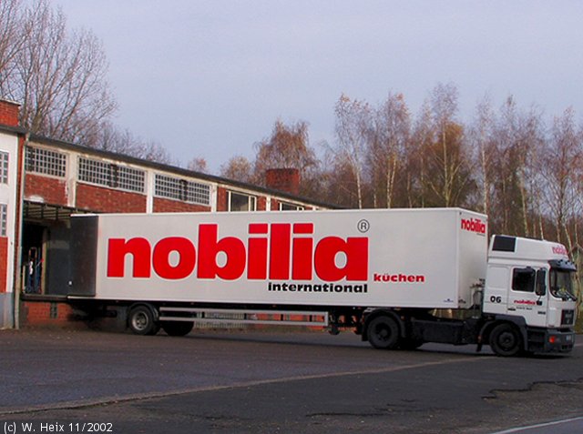 MAN-M2000-14264-KOSZ-nobilia.jpg - MAN M2000 14.264