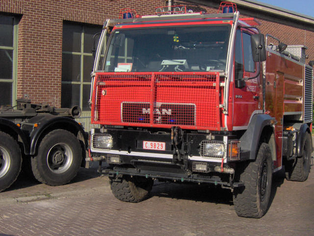 MAN-M2000-18264-FW-Hasselt-Rouwet-300906-01.jpg - MAN M2000 18.264Patrick Rouwet