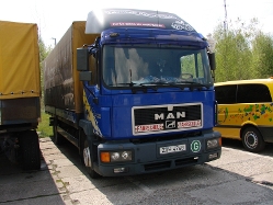 MAN-M2000-14224-Weddy-131108-01