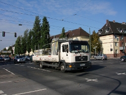 MAN-ME-14280-Knuep-Weddy-131108-01