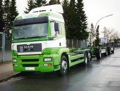 MAN-TG-410-A-LX-gruen-weiss-Wittenburg-040302-2