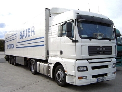 MAN-TGA-XLX-D20-Bauer-Linhardt-111106-01