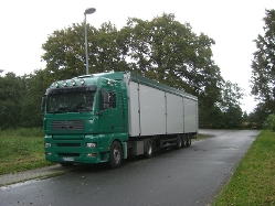MAN-TGA-XLX-gruen-Cordes-100308-01