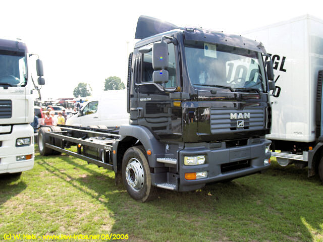 MAN-TGM-18280-schwarz-130806-06.jpg - MAN TGM 18.280