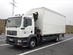 MAN-TGM-12240-Pro-Licht-Kleinrensing-150510-01