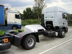 MAN-TGM-15240-silber-Voss-210807-02