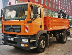 MAN-TGM-18240-orange-Toepsch-020208-01