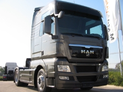 MAN-TGX-grau-Husic-291007-03