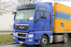 MAN-TGX-18440-blau-280210-01