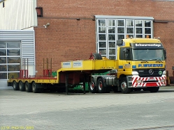 MB-Actros-3353-Schwerlast-ZM-Wirzius-2