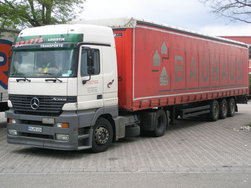 MB-Actros-Graffe-Hintermeyer-130910-01.jpg - Mercedes-Benz ActrosA. Hintermeyer