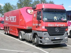 MB-Actros-MP2-1844-Glass-Partners-Hintermeyer-130910-01