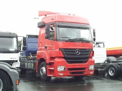 MB-Axor-II-2543-rot-Rolf-231205-01