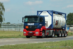 MB-Axor-II-Talke-110511-01